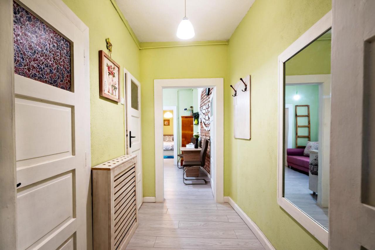 Sunrise Republicii Apartman Brassó Kültér fotó